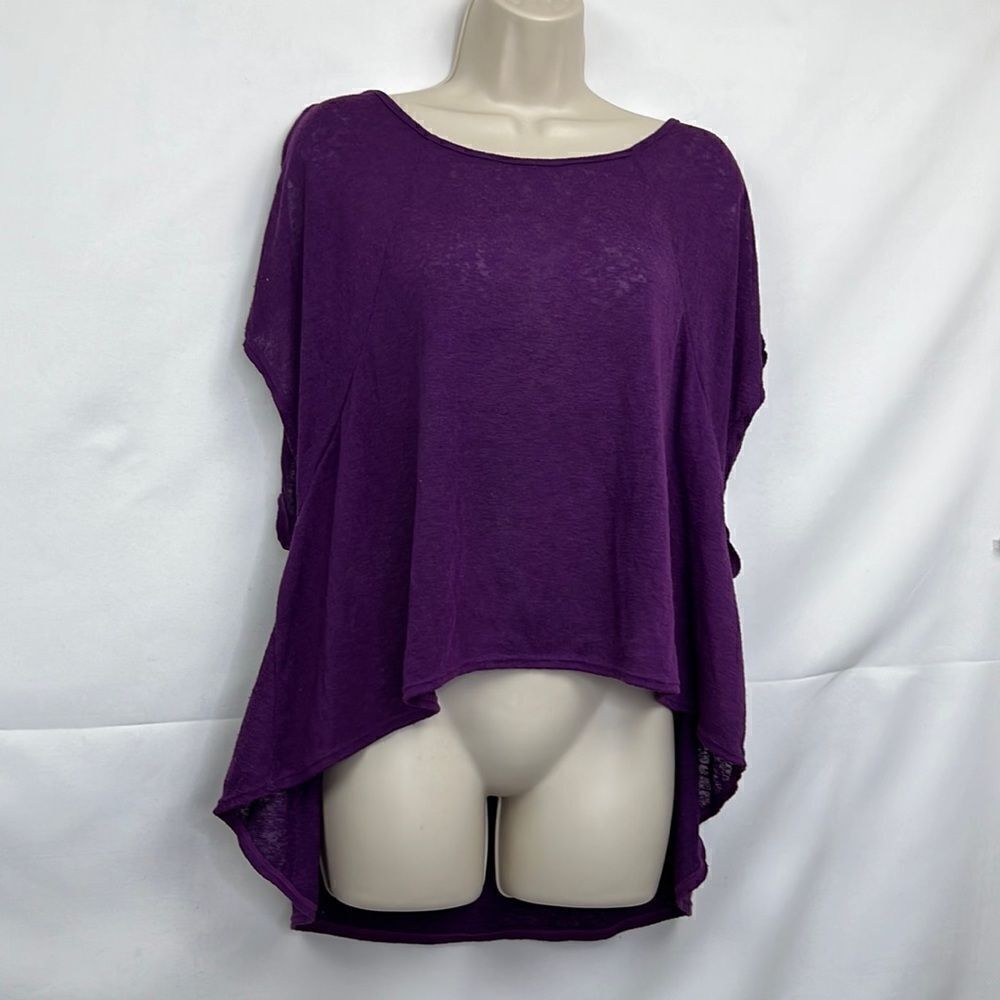 Free People Purple oversized short sleeve high low top size small